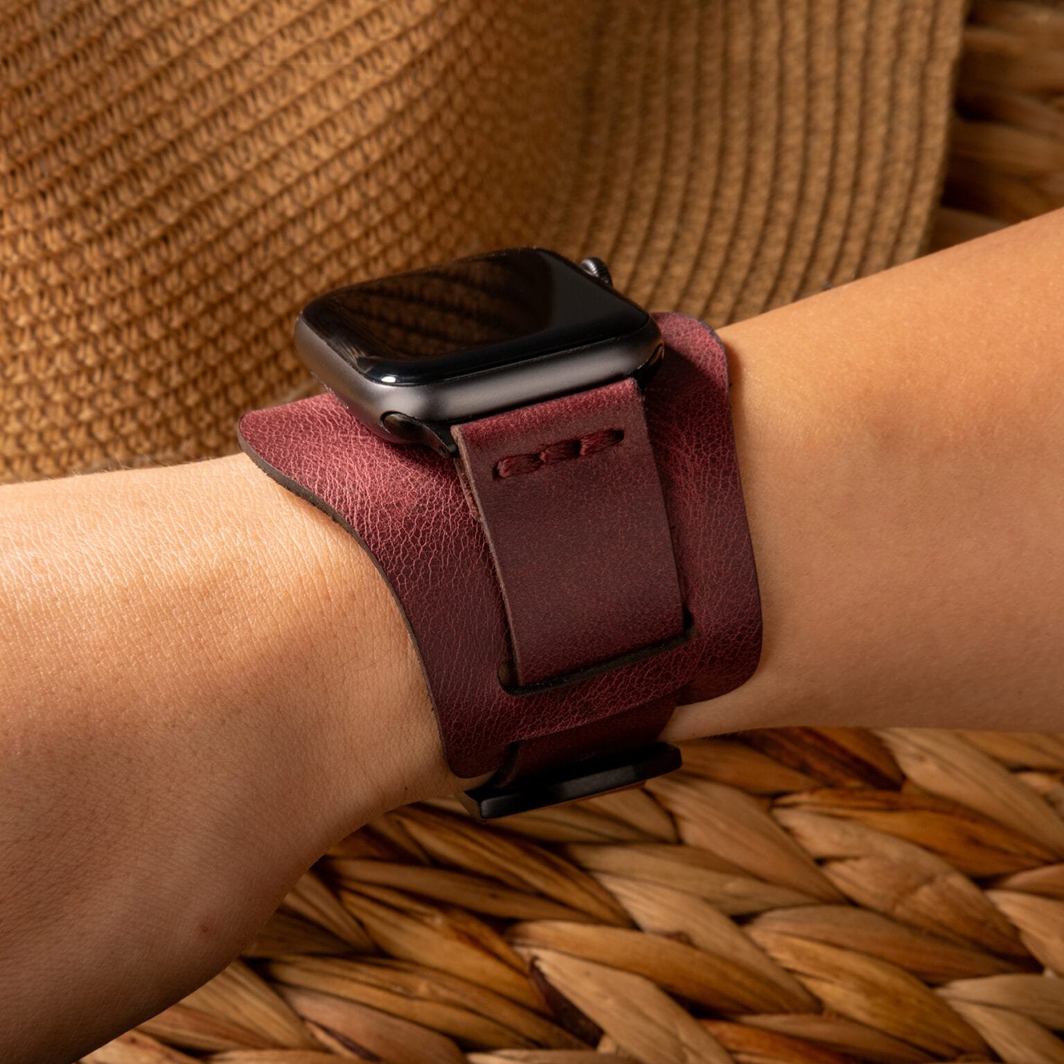 Bund Tek Katlı Apple Watch Deri Kayış - Mürdüm - Görsel 2